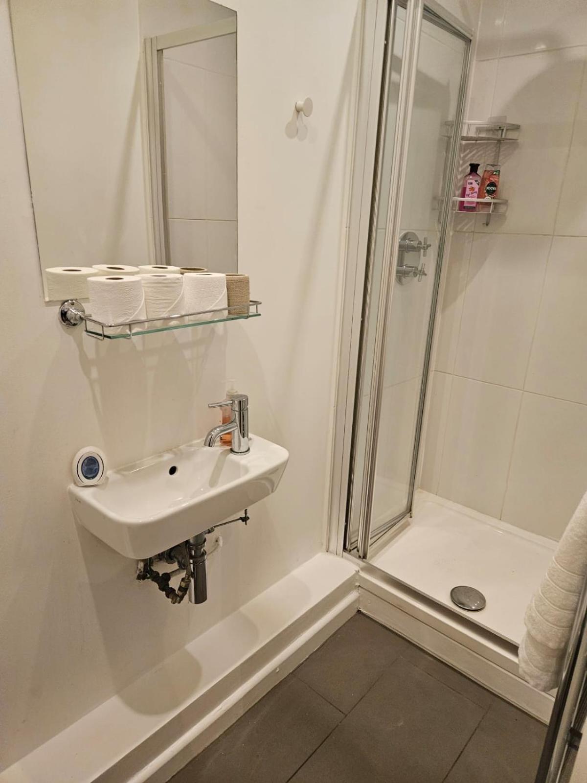 Classic Studio For 4 In Piccadilly Soho Central London Vr3 외부 사진